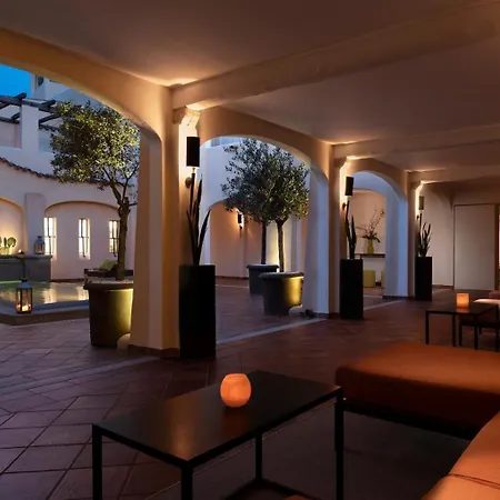 فندق Cph | Pevero بورتو كيرفو