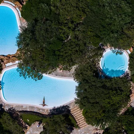 Cph | Pevero بورتو كيرفو